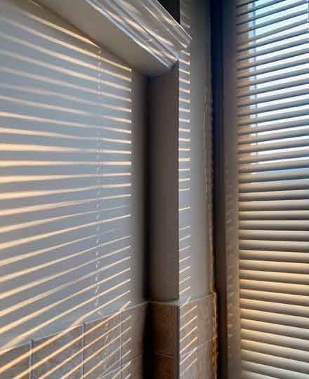 Venetian Blinds example 1