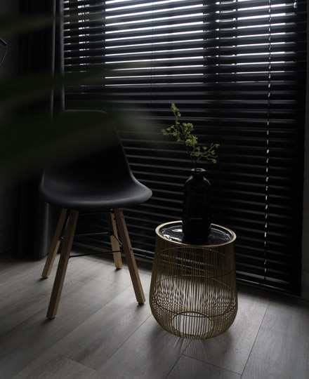 Venetian Blinds example 2